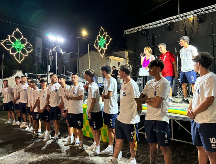 Presentazione Folgore Delfino Curi