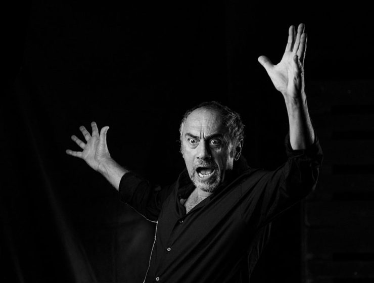 le-domeniche-dellaratro-trasforma-il-teatro