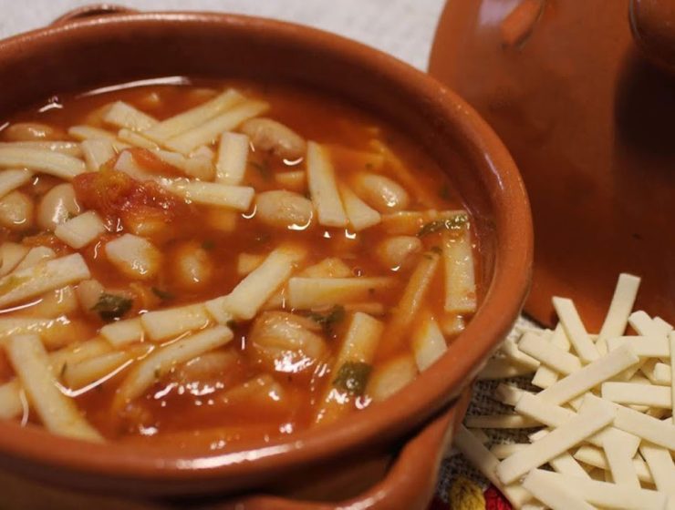 Un Piatto Tradizionale: Le Sagne e Fagioli