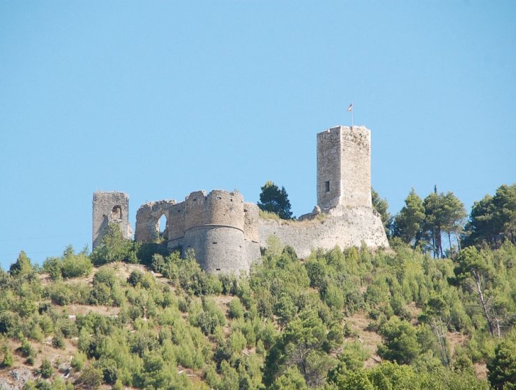 Castello Cantelmo Popoli Abruzzo