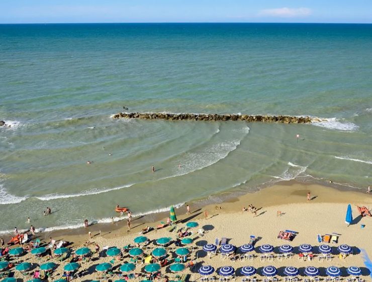 Divieto balneazione Pescara revocato