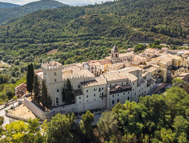 Castello di Bussi sul Tirino