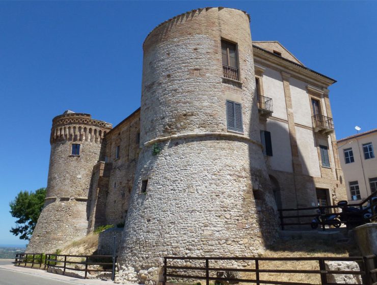 Castello di Monteodorisio Abruzzo