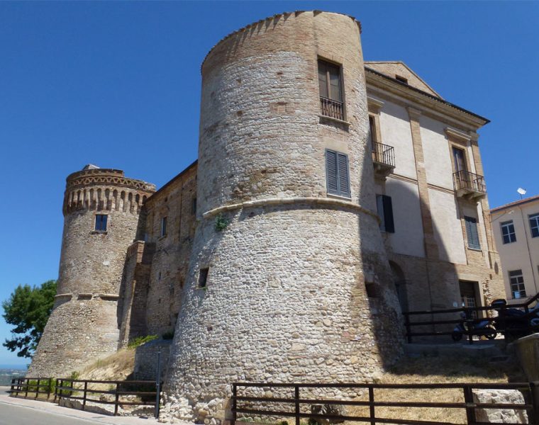 Castello di Monteodorisio Abruzzo