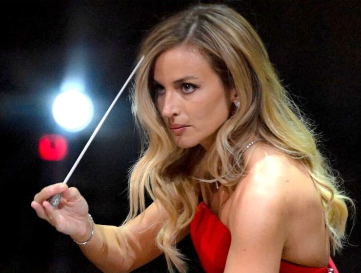 Nomina Beatrice Venezi Fenice