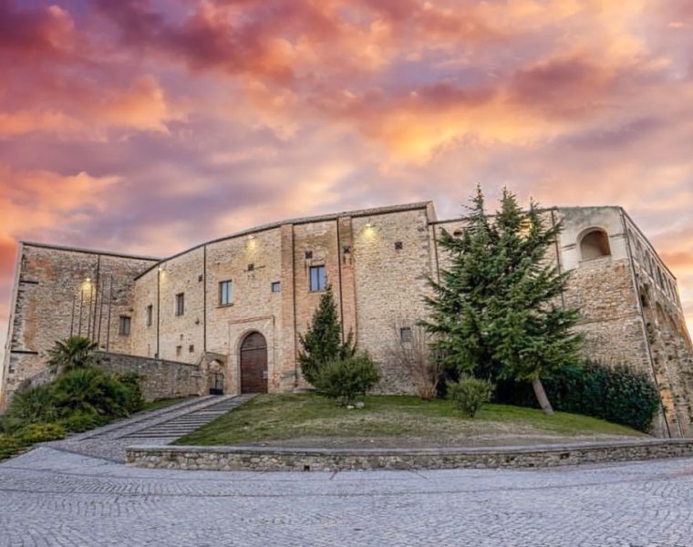 Castello De Sterlich Aliprandi Nocciano