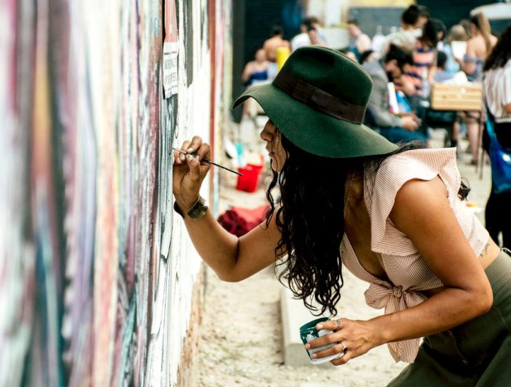 Live painting eroi urbani