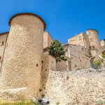 Castel del Monte, borgo dell’altopiano appenninico legato alla tradizione pastorale