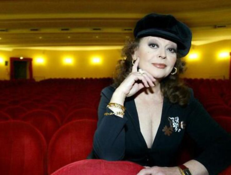 Angela Luce addio Napoli