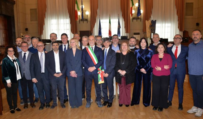 Masci rieletto sindaco Pescara con i consiglieri neoeletti