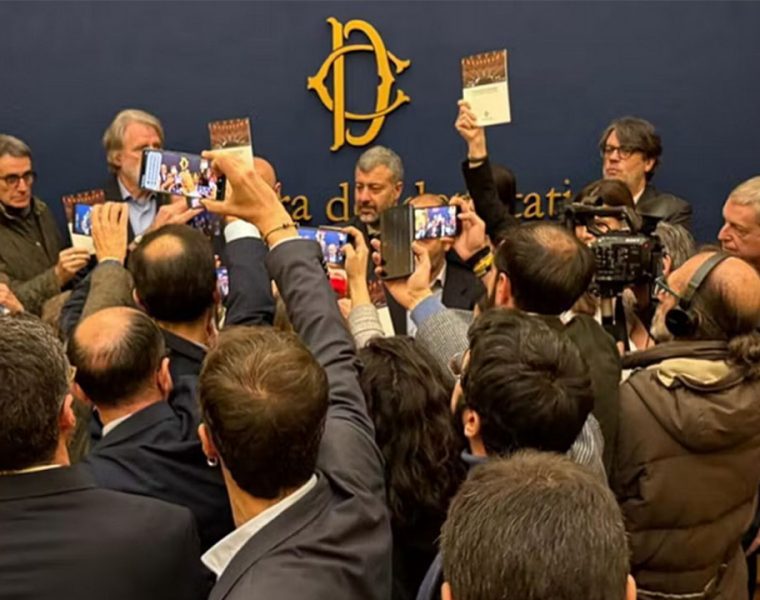 tensione politica in Parlamento