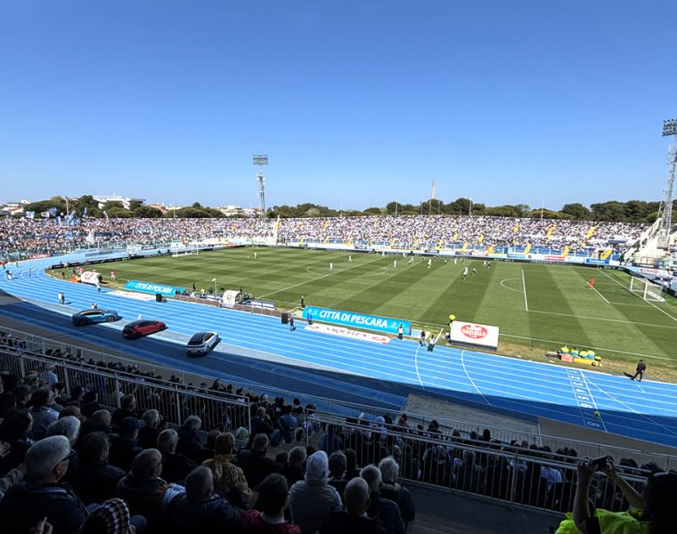 stadio Adriatico Pescara pubblico partita Sampdoria