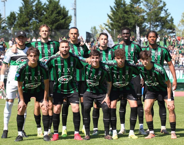 Formazione Chieti derby vittoria salvezza squadra neroverde Angelini