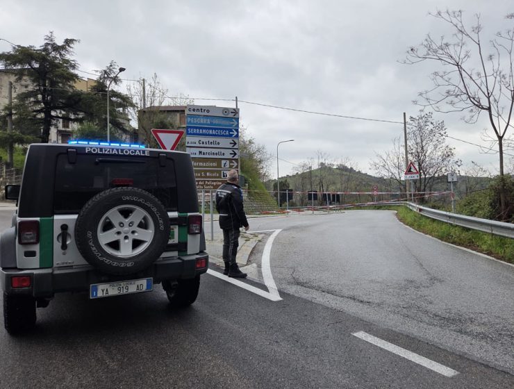 maltempo provincia Pescara viabilità strada chiusa polizia locale intervento emergenza