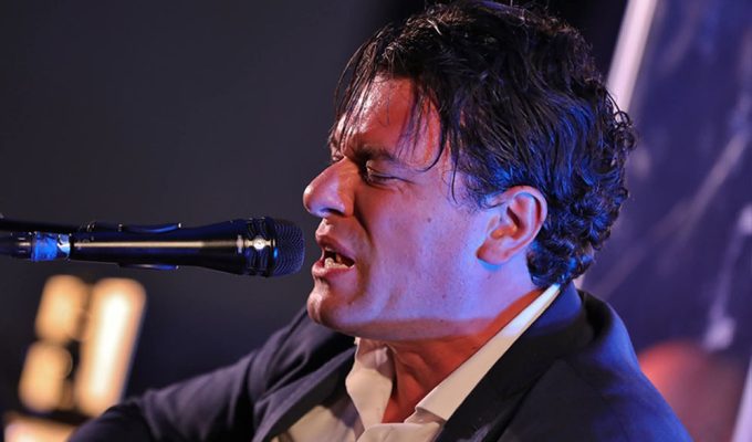 Ingiulla canta De André