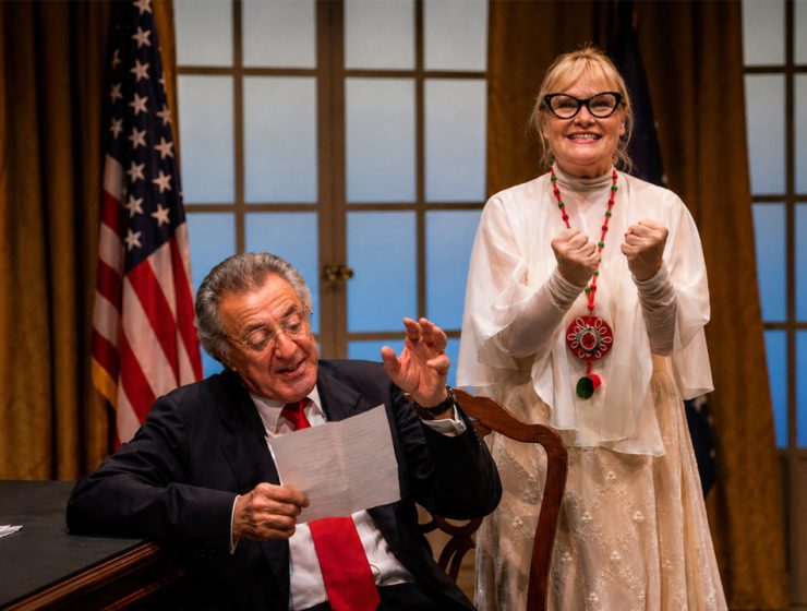 Luca Barbareschi e Chiara Noschese in scena in November a Pescara al Teatro Massimo