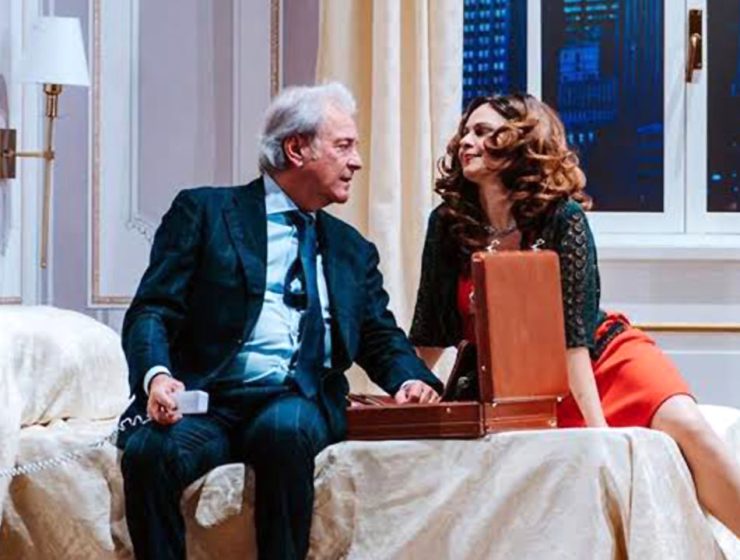 Plaza Suite Orsogna teatro con Corrado Tedeschi e Debora Caprioglio in scena