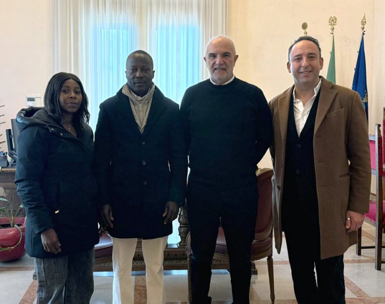 Nulla osta rimpatrio salma Fatime, genitori con sindaco Masci e avvocato Amoroso a Pescara