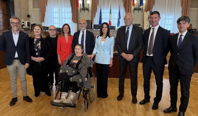 Nuova giunta Pescara deleghe con Carlo Masci e assessori riuniti in sala comunale
