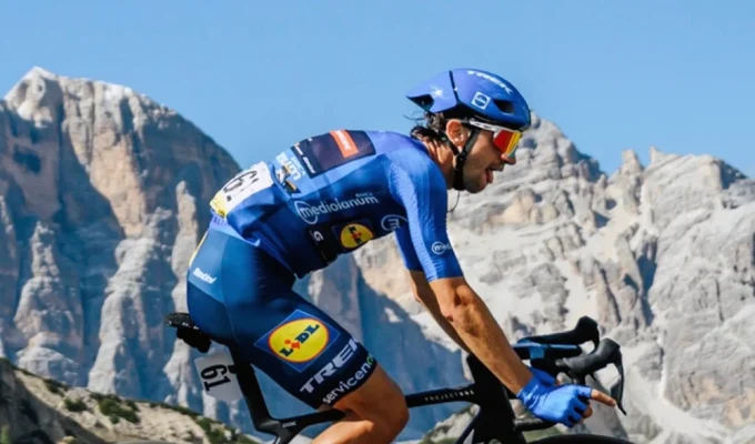 Giulio Ciccone maglia azzurra