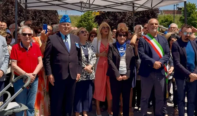 Cerimonia istituzionale a Pescara con autorità, associazioni e cittadini