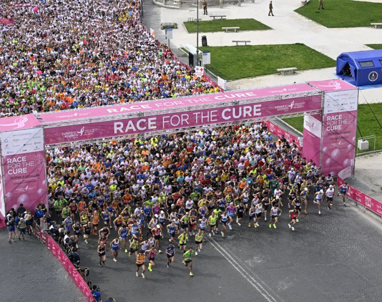 Partenza della Race for the Cure 2026 a Roma con migliaia di partecipanti