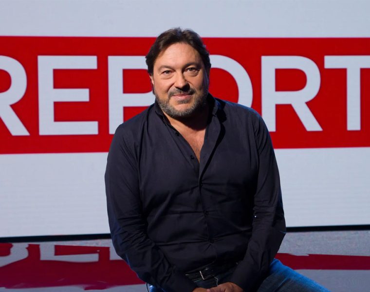 Sigfrido Ranucci a Vasto in una foto promozionale legata agli appuntamenti del Maggio dei Libri