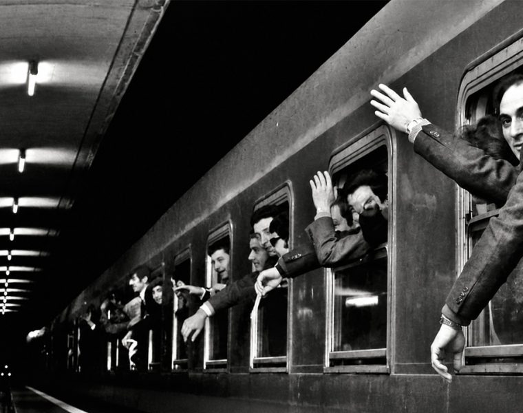 Un sogno italiano docufilm racconta gli italiani emigrati in Germania in una storica foto dal treno