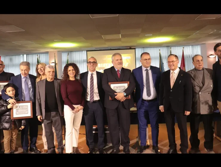 Chirurghi d’Abruzzo premiati con Il Bisturi Doc nella sala consiliare di Montesilvano