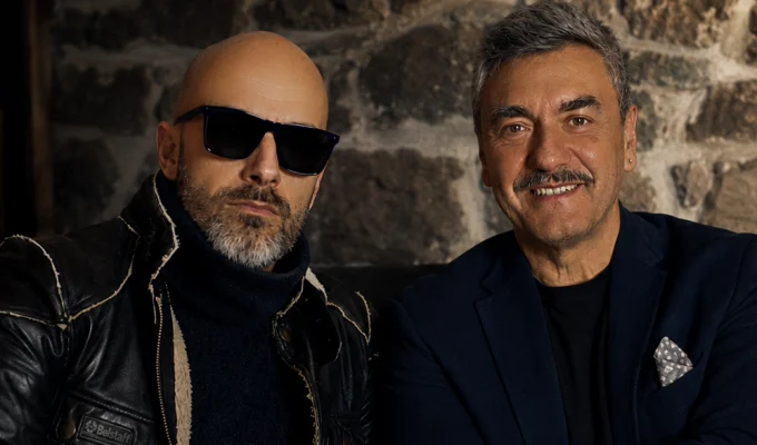 La Tempesta Twist di Matteo FARGE e Alex De Vito, ritratto dei due artisti tra musica cantautoriale, ironia e malinconia.