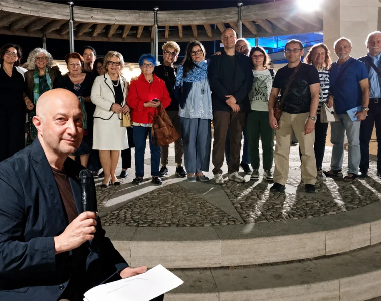 Notte di Luna Piena 2026 con David Ferrante e gli autori della rassegna culturale a Pescara.