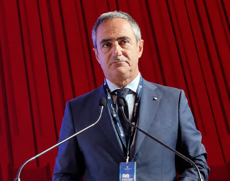Confindustria Abruzzo all’Aquila, Ezio Rainaldi durante un intervento pubblico al convegno